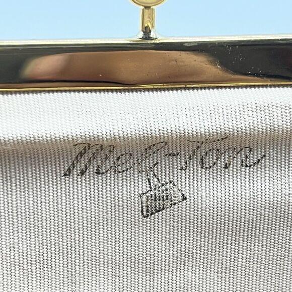 Melton Mel-Ton Beige or Tan Leather & Gold Trim/Kiss Lock VTG Classic Clutch Bag